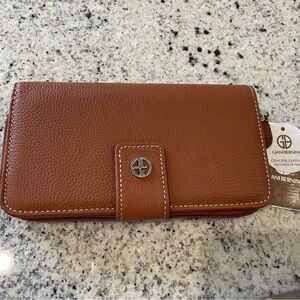 Giani Bernini Tan Leather Clutch/Wallet